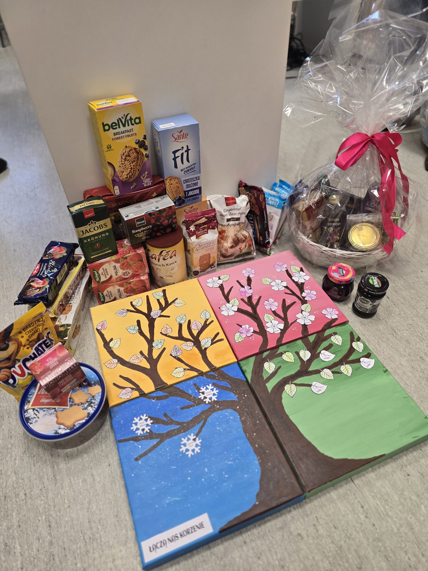 Upominki od Klubiku Dziecięcego Nr 1 w Szczecinie