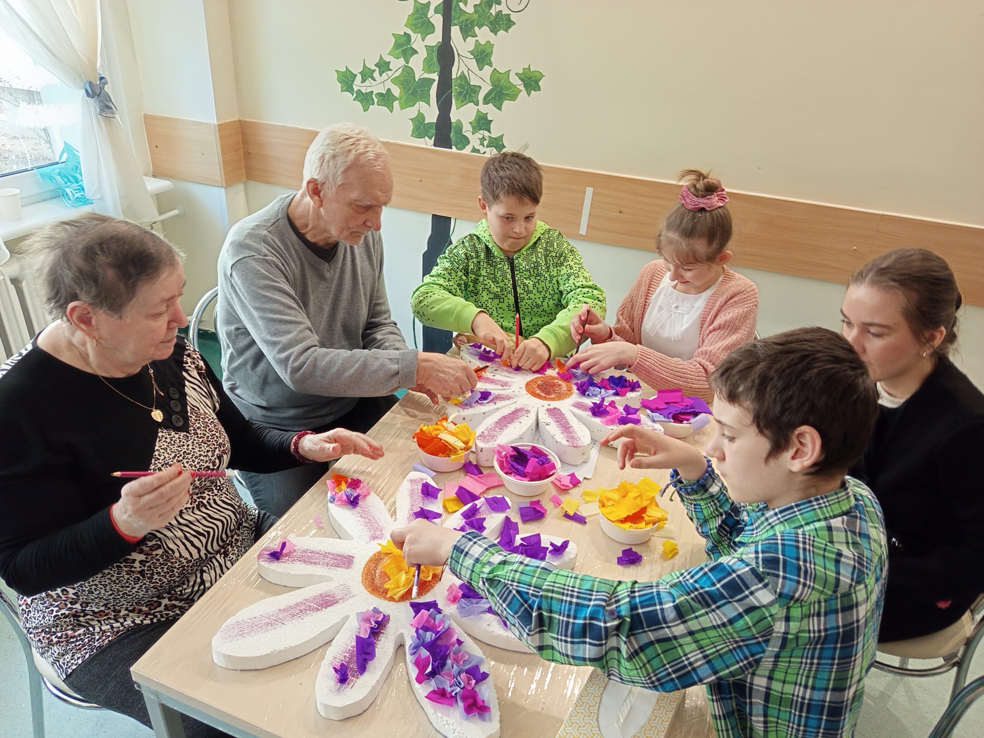 Warsztaty plastyczne z uczniami Niepublicznej Szkoły Podstawowej „Dzieńdoberek”