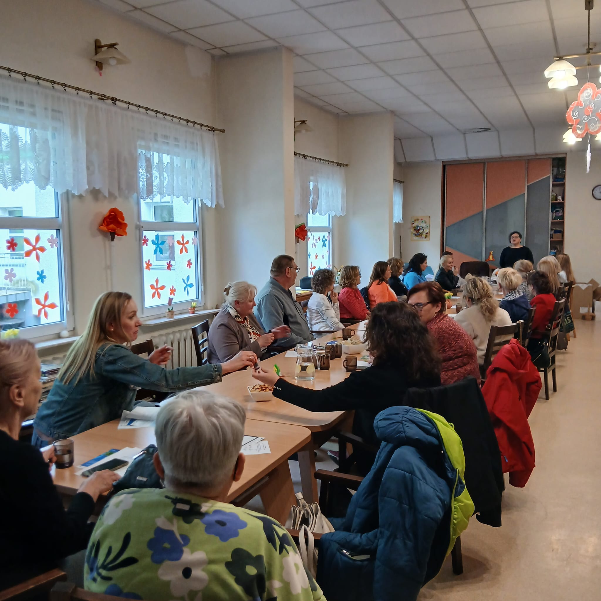 Szkolenie pn. „Praktyczny wymiar opieki w demencji z metodami wsparcia w opiece, które budują komfort chorych i opiekunów”